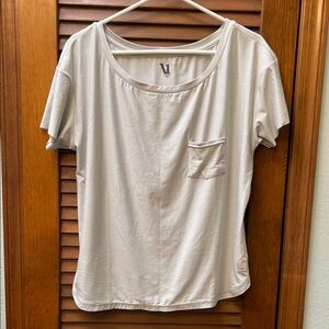 Vuori Cream Short Sleeve Tee